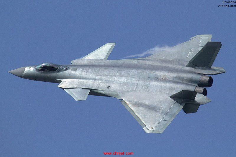 J-20_at_Airshow_China_2016.jpg