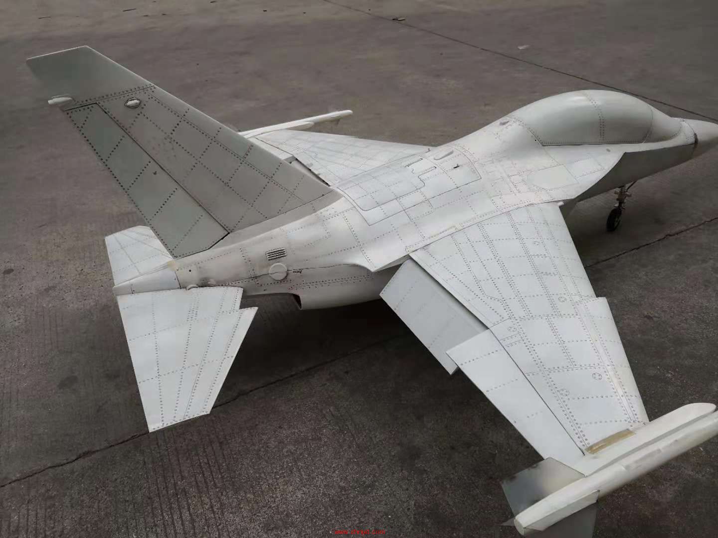 YAK130验证机