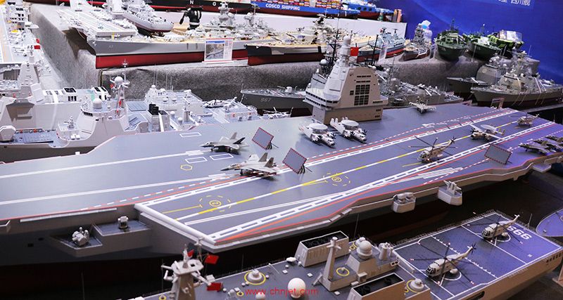 海峰模型展台